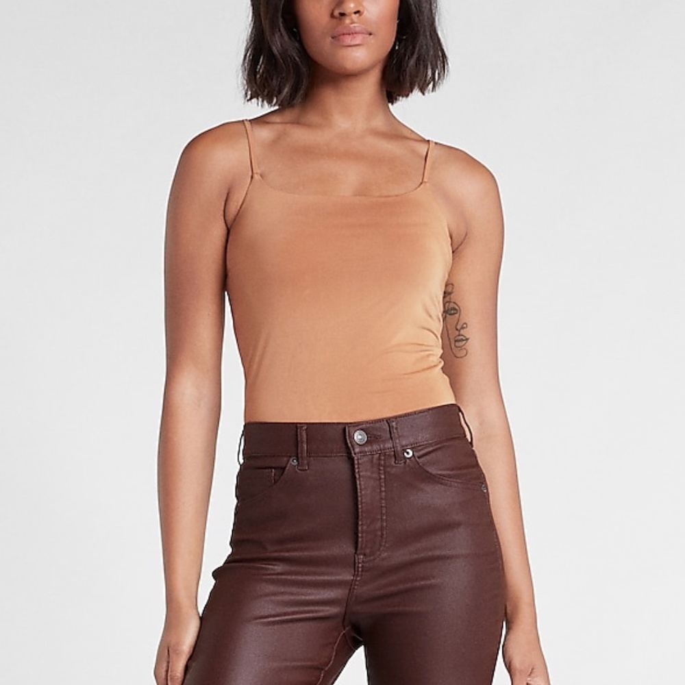 Express Body Contour Cami - Picture 2 of 8